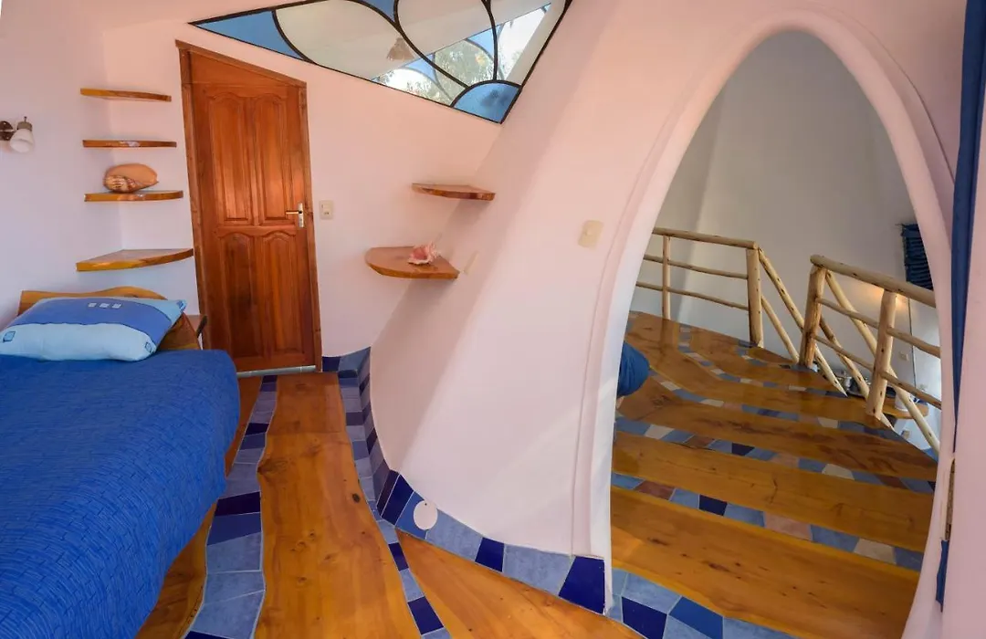 Hostal Las Olas-1